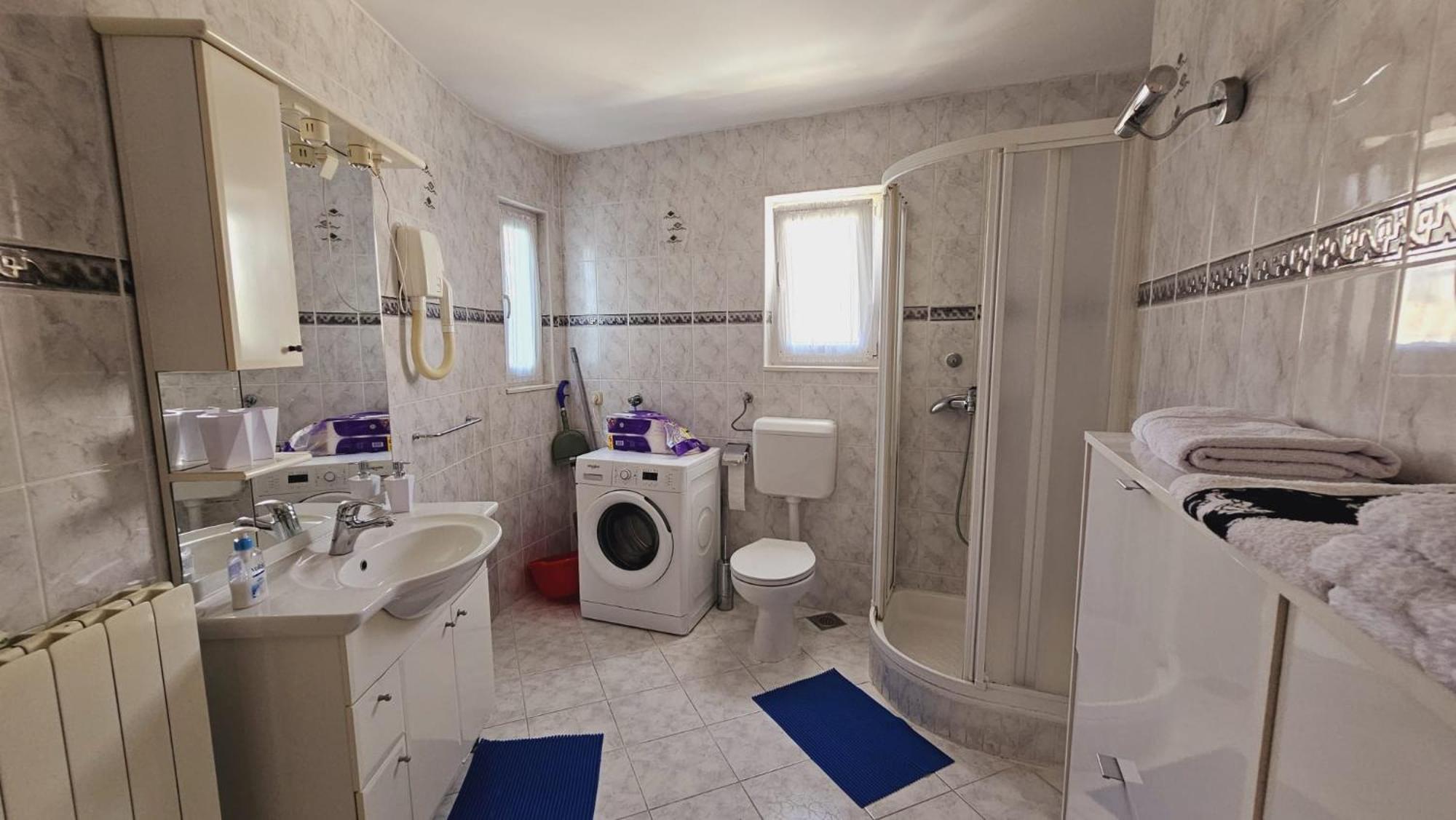 House Berry Apartment Primosten